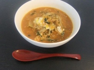 お野菜たっぷり！韓国風スープでダイエットの写真