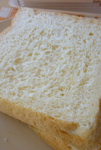 我が家の　2斤　薄力粉１００％　角食パン