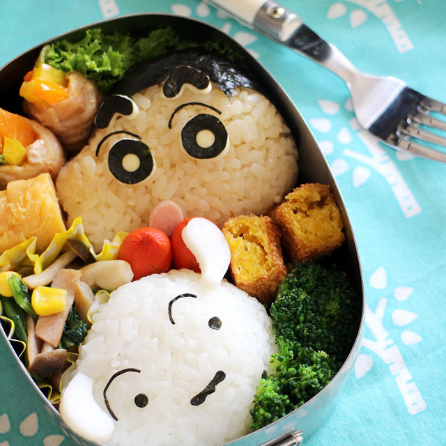 クレヨンしんちゃんとシロのキャラ弁 By みやきっちん クックパッド 簡単おいしいみんなのレシピが339万品