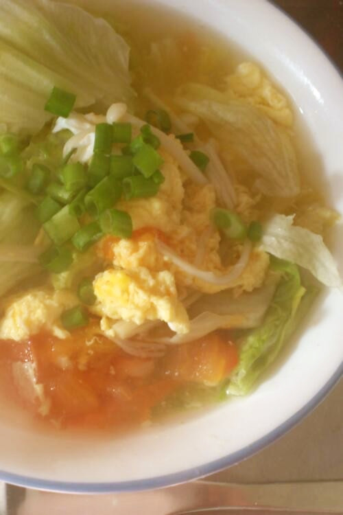 朝中華シャキシャキレタスープの画像