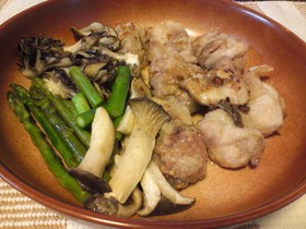 とってもジューシー鶏肉と野菜のグリル