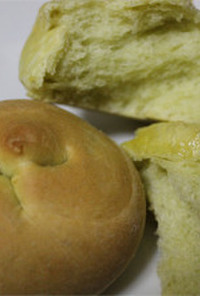 酒粕酵母の抹茶まるパン