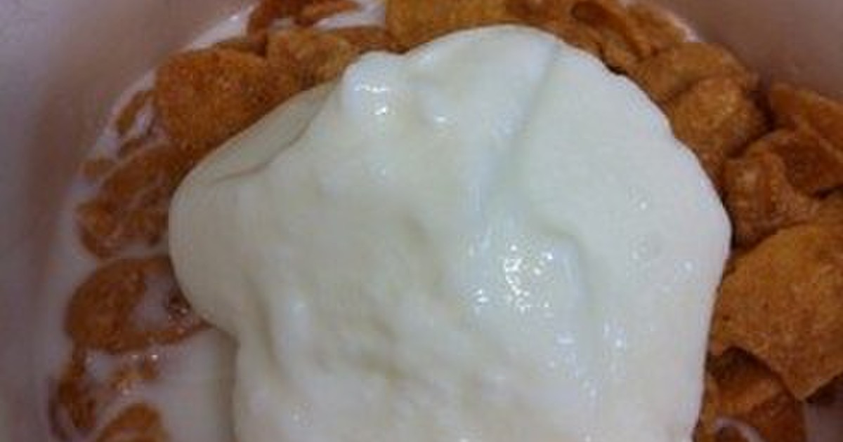 コーンフレークにヨーグルトミルク レシピ 作り方 By おーさやついんず クックパッド 簡単おいしいみんなのレシピが354万品
