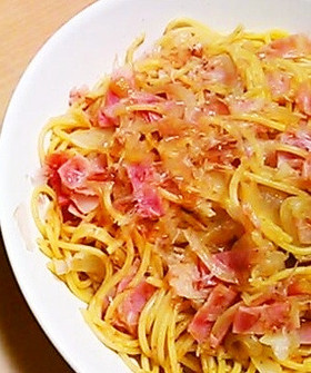 簡単!新玉ねぎとベーコンの和風パスタ