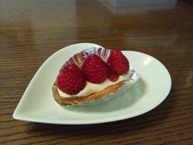 いちごのタルトレット