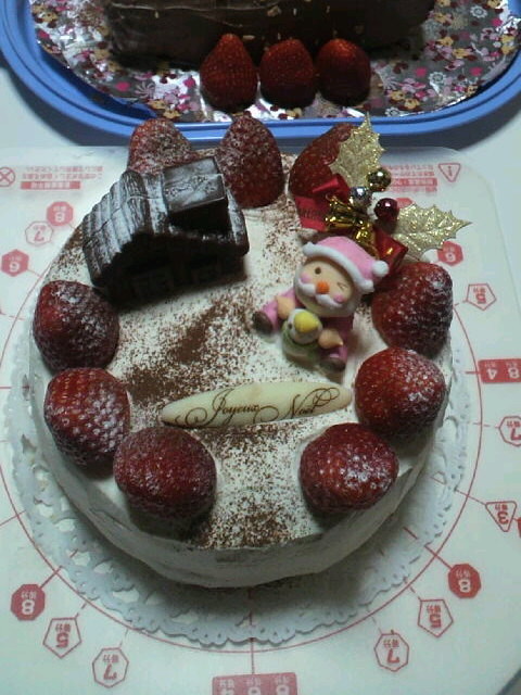 莓のクリスマスケーキの画像