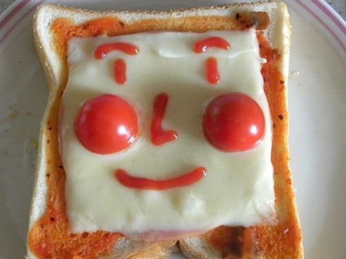 朝食に子供が喜ぶ、食パンマントーストの画像