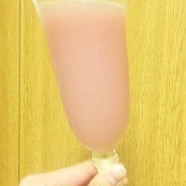 シャンパン カルピスで簡単カクテル レシピ 作り方 By Sacnyan クックパッド