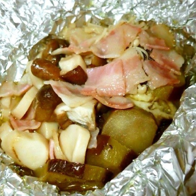 なすのホイル焼き ベーコン キノコ味 レシピ 作り方 By Yakopuyo クックパッド
