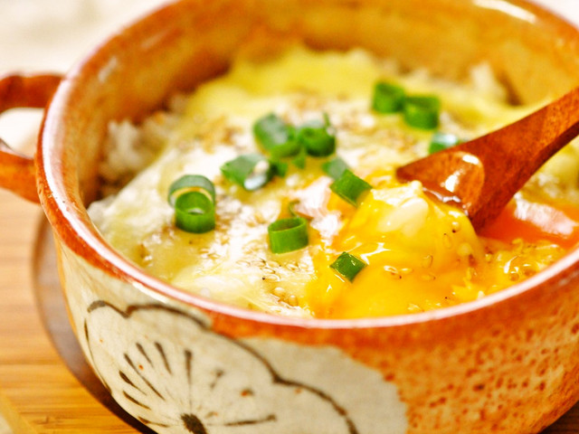 朝食に 簡単 とろける 卵チーズご飯 レシピ 作り方 By さとみわ クックパッド 簡単おいしいみんなのレシピが359万品