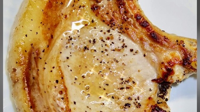 元ステーキ職人直伝 ポークソテーの焼き方 レシピ 作り方 By しるびー１９７８ クックパッド 簡単おいしいみんなのレシピが350万品