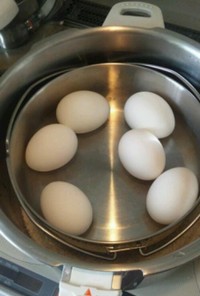 炊飯＋ゆで卵(蒸し卵？)