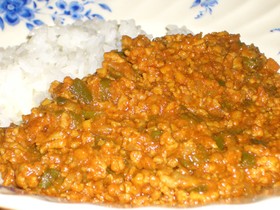 中毒ドライカレー
