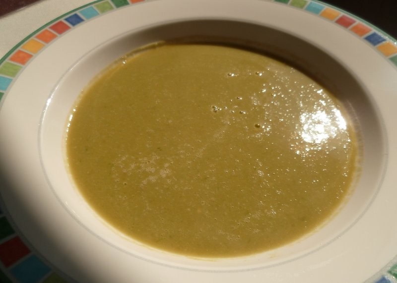 旬！グリンピースのスープの画像