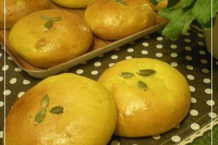 ふわふわ かぼちゃあんパン レシピ 作り方 By Nahomicook クックパッド 簡単おいしいみんなのレシピが359万品