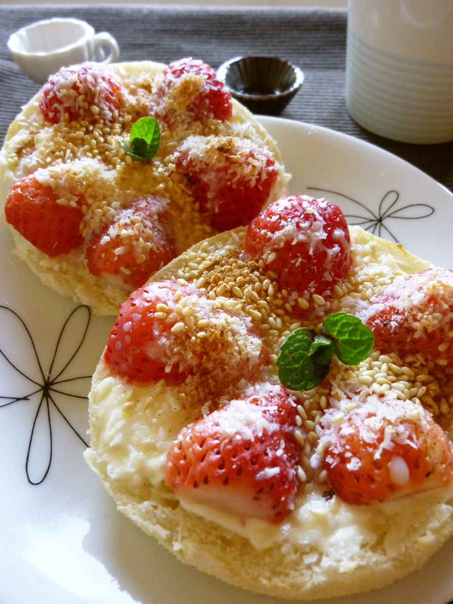 苺×クリチのココナッツ風味トーストの画像