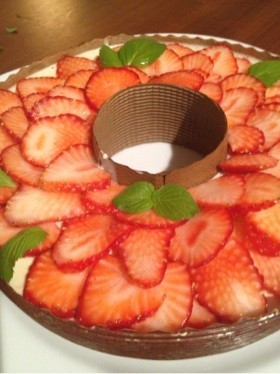大輪の花!母の日のレアチーズケーキ