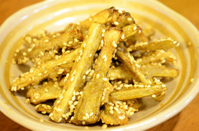 ぱくぱく止まらないごぼうの甘辛揚げ