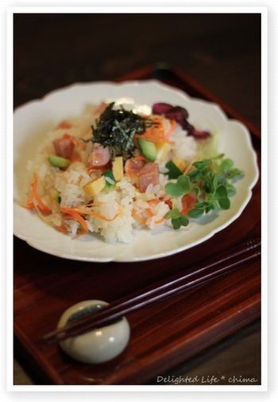 洋風ちらし寿司の写真
