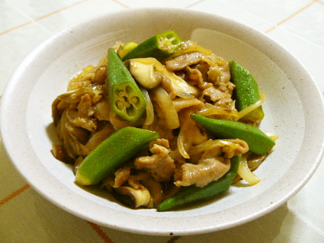 ✿オクラと豚肉の炒め物✿