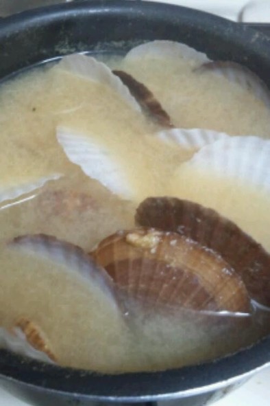 ホタテの稚貝の お味噌汁の写真