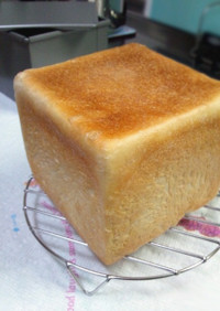 レンジ＆夜間発酵＊手作りシンプル角食パン