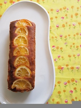 はちみつレモンのしっとりパウンドケーキ