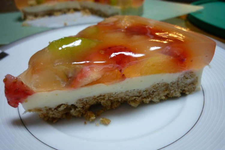 フルーツゼリーとレアチーズケーキ 2層 レシピ 作り方 By Yu Yu39 クックパッド 簡単おいしいみんなのレシピが358万品