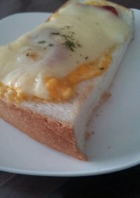 エッグトースト☆チーズをのせて～