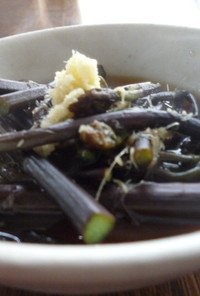 蕨の生姜麺つゆ漬け
