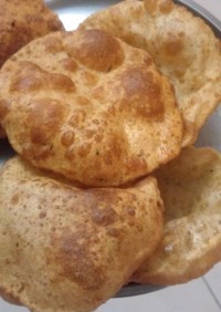 プーリー：一番手軽なインドの揚げパン