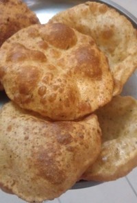 プーリー：一番手軽なインドの揚げパン