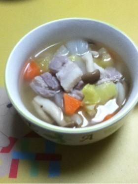 塩豚で☆野菜スープの画像