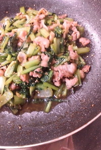 小松菜と豚肉のゴマ生姜焼き