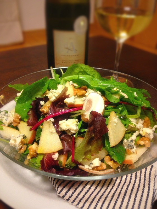 レンズ豆、クルミ、リンゴのブルーチーズサラダのレシピ