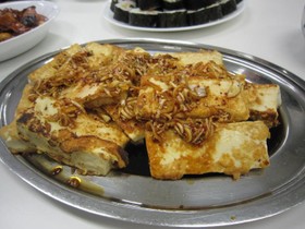 家庭で韓国料理♪簡単な豆腐のジョン