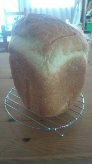 中力粉のふわふわ食パンの画像