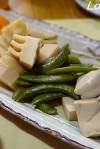 筍と高野豆腐とスナップえんどうの煮物