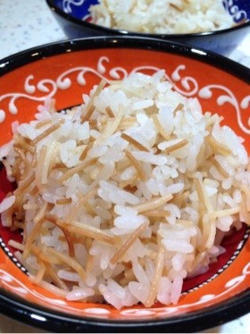 トルコ料理!パスタ入りバターピラフ