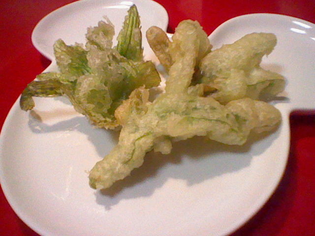 ふきのとう くきの天ぷら by erumokeke 【クックパッド】 簡単おいしいみんなのレシピが356万品