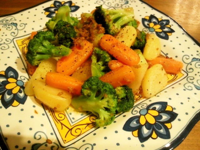 温野菜のアンチョビ＆ガーリックサラダの画像