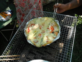 BBQで、もてもてピザ