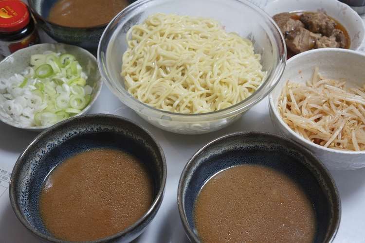 ひき肉入り味噌つけ麺 レシピ 作り方 By アユムパパ クックパッド 簡単おいしいみんなのレシピが353万品