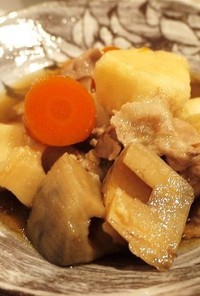 里芋と根菜のコクウマ煮物