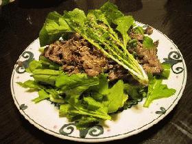 ルッコラの牛肉サラダ