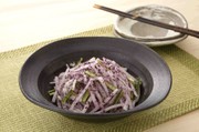 赤しそ風味の大根サラダの写真