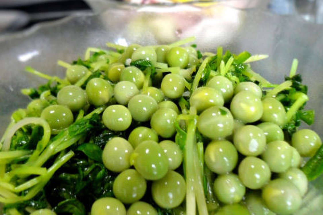 ダイエット えんどう豆と豆苗の塩麹サラダ レシピ 作り方 By すいか クックパッド 簡単おいしいみんなのレシピが379万品
