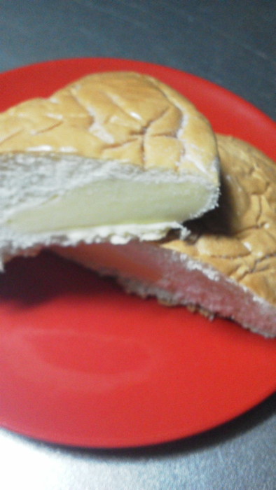 冷凍菓子パンの写真