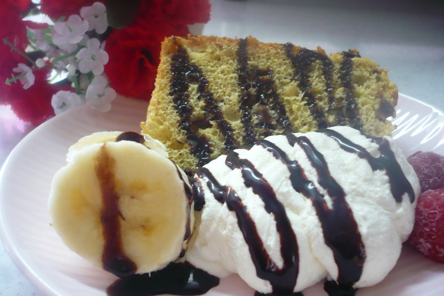 チョコ♥バナナ♥くるみ♥のシフォンケーキの画像