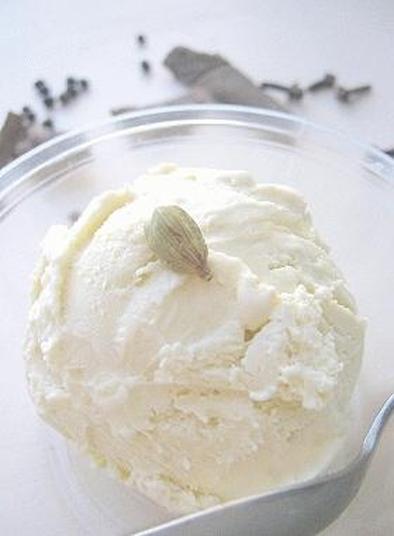 クセになる・ガラムマサラのアイスクリームの写真